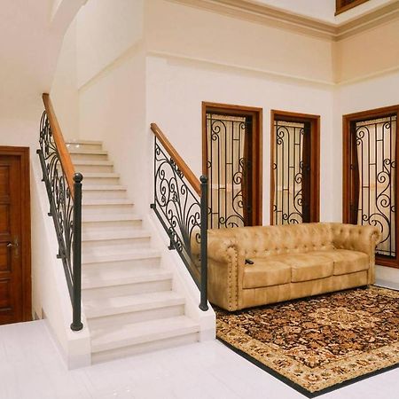 Fernasya House Villa Yogyakarta Luaran gambar