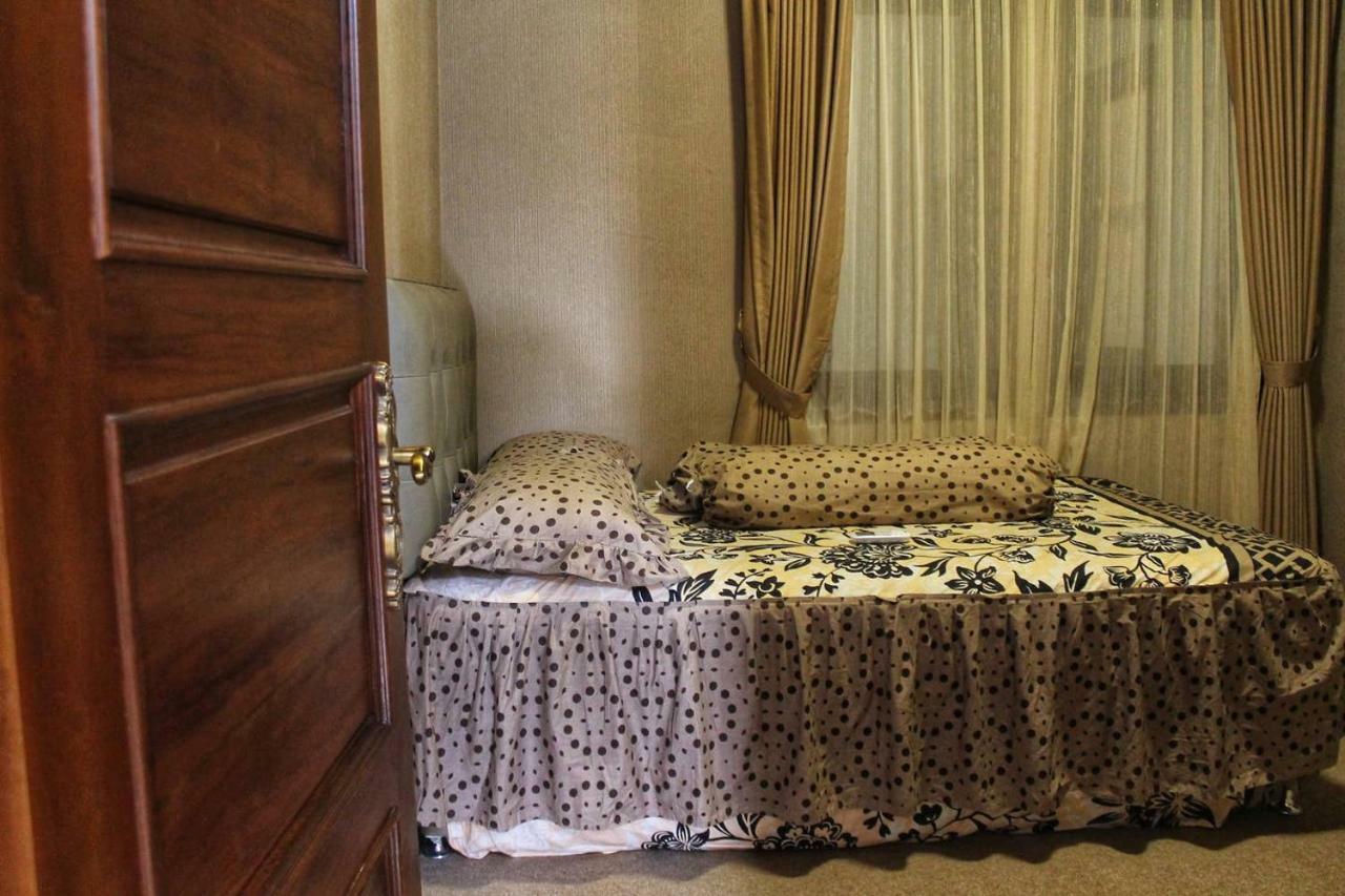 Fernasya House Villa Yogyakarta Luaran gambar